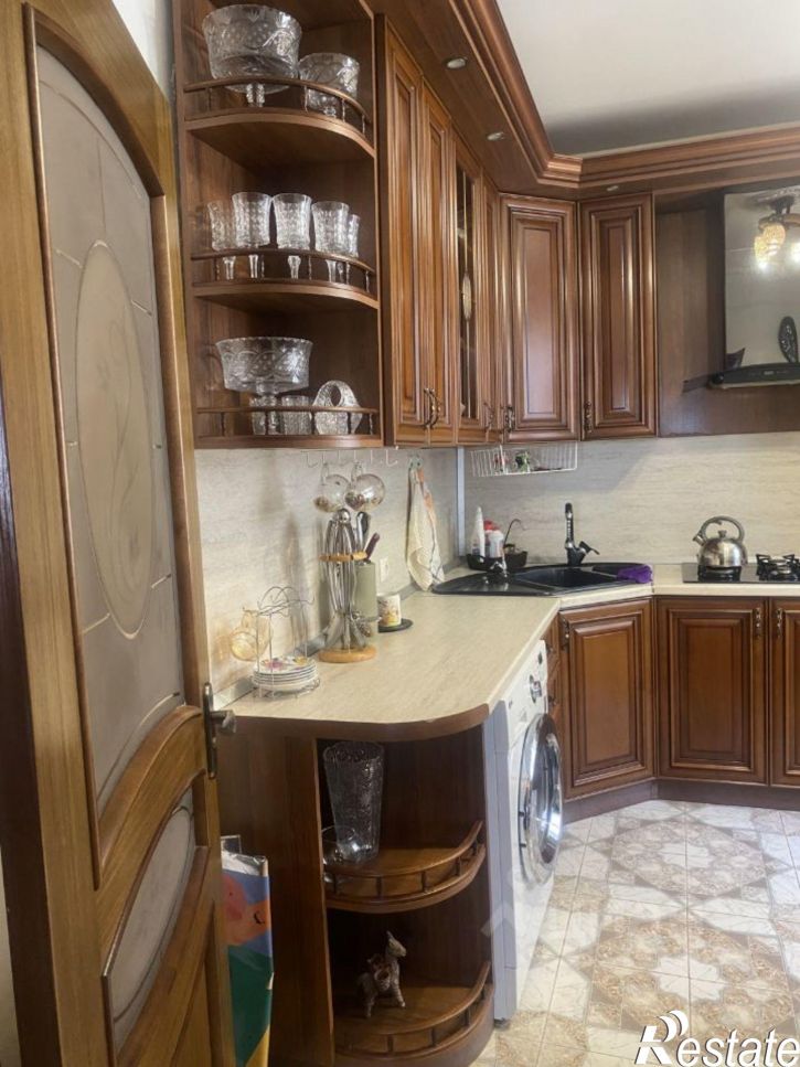3-комн квартира ул Амет-хан Султана, 34,  д. 34