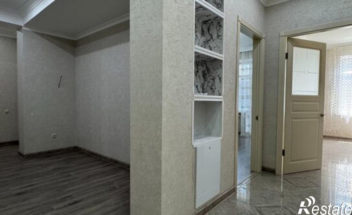 2-комн квартира пр-кт Акулиничева, 1,  д. 1