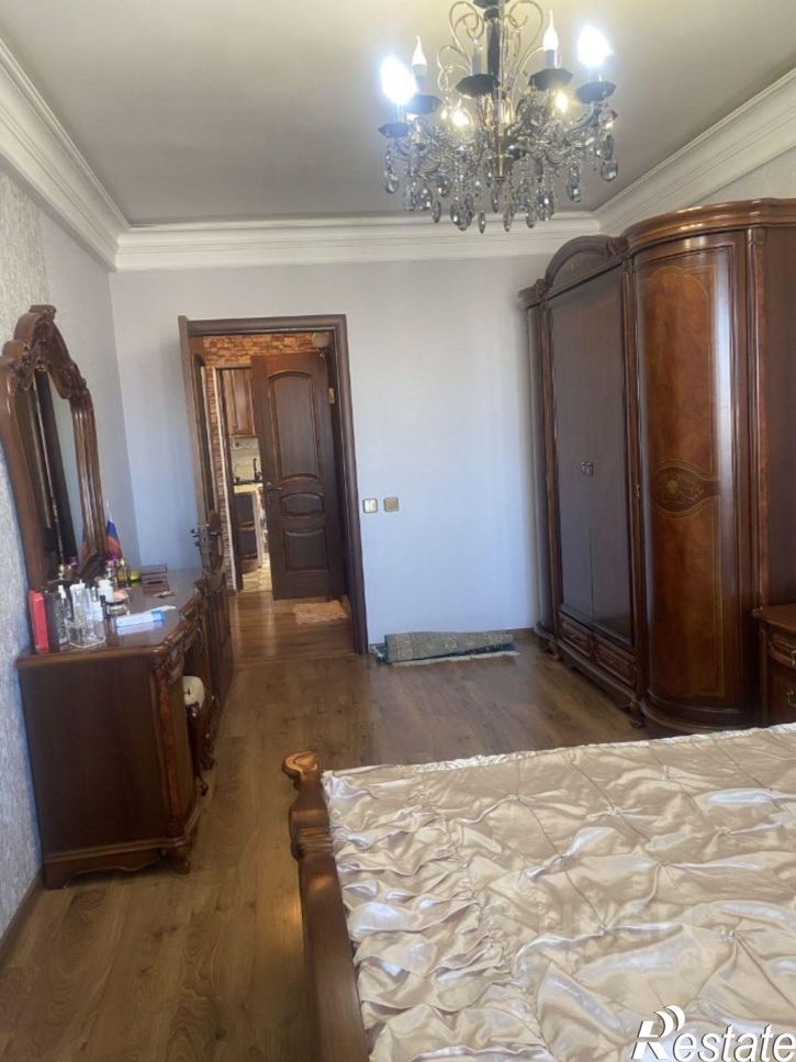 3-комн квартира ул Амет-хан Султана, 34,  д. 34