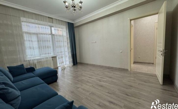 2-комн квартира пр-кт Акулиничева, 1,  д. 1