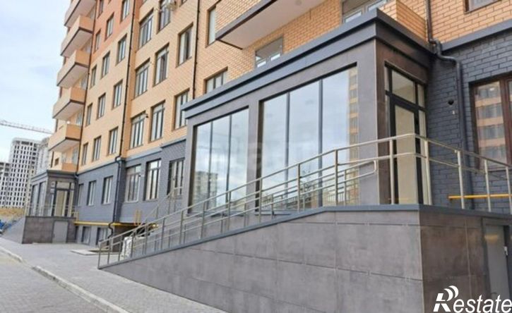 4-комн квартира проспект Акулиничева, 33А