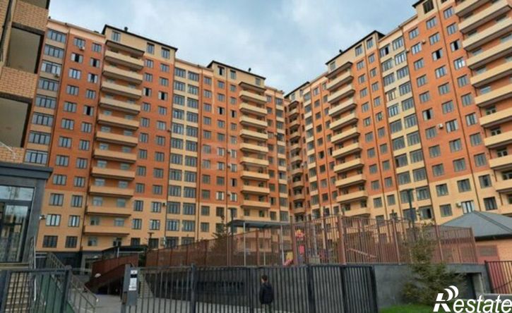 4-комн квартира проспект Акулиничева, 33А