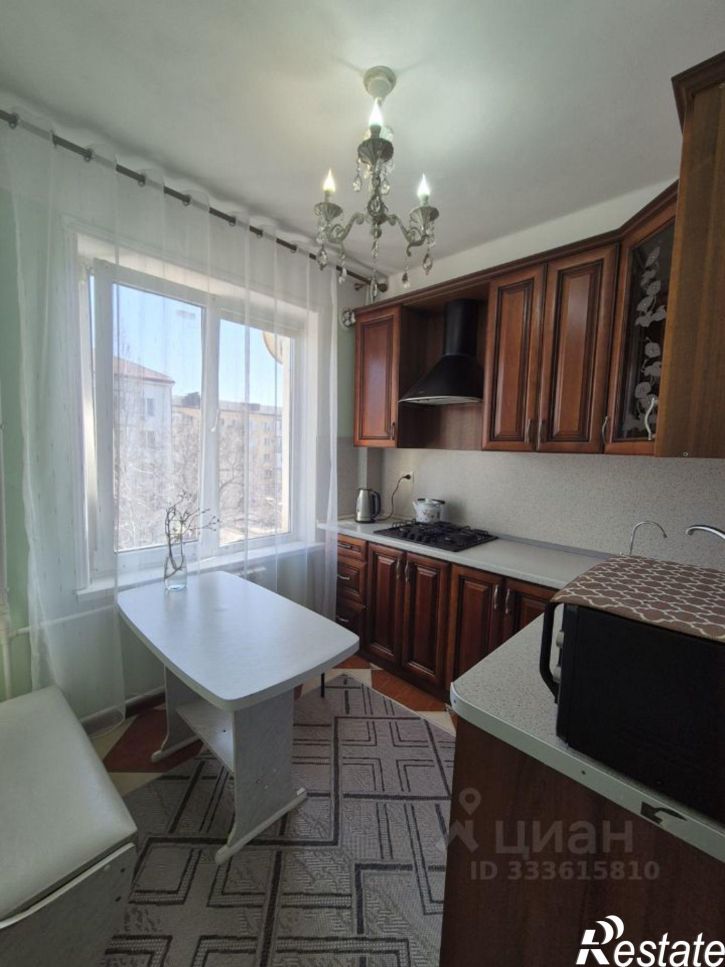 2-комн квартира улица Орджоникидзе, 22,  д. 22