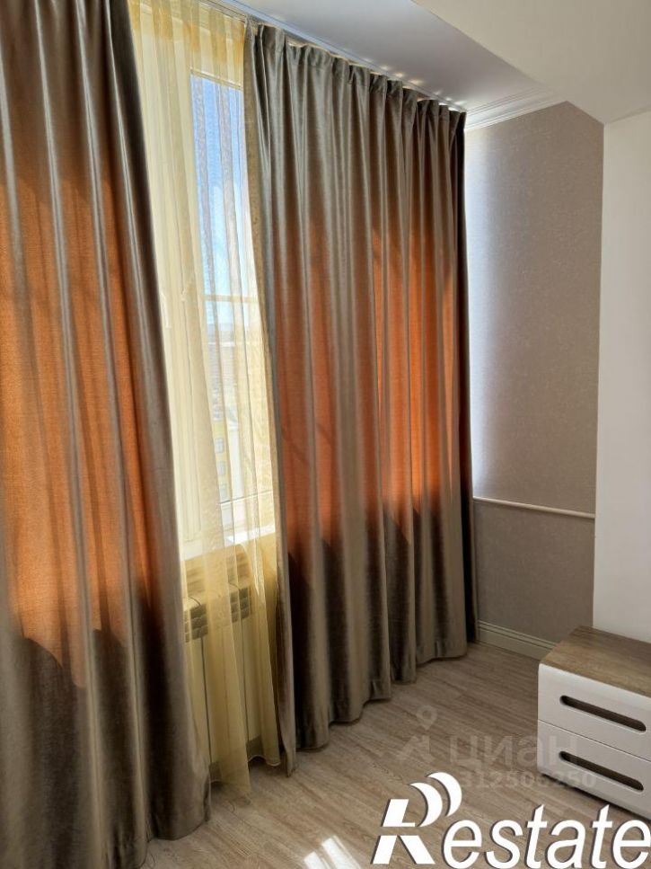 2-комн квартира улица И.В. Сталина, 1,  д. 1
