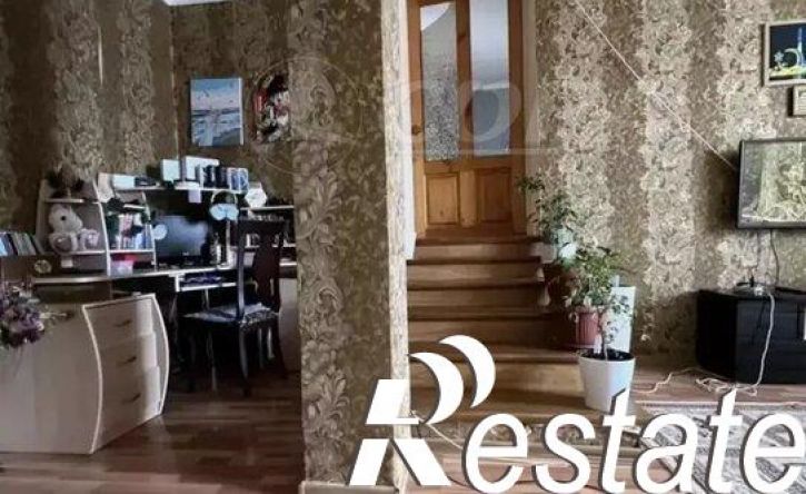 3-комн квартира улица Гамзата Цадасы, 43,  д. 43