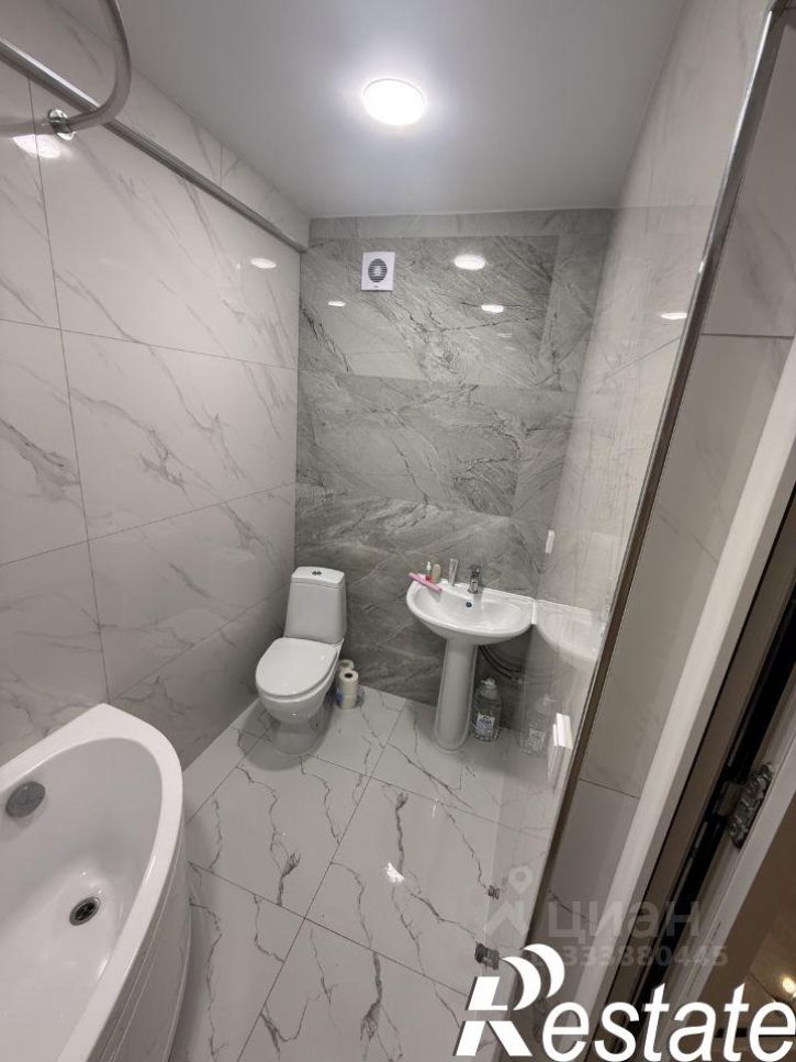 2-комн квартира улица Магомедали Магомеджановa, 18 к9,  д. 18 к9