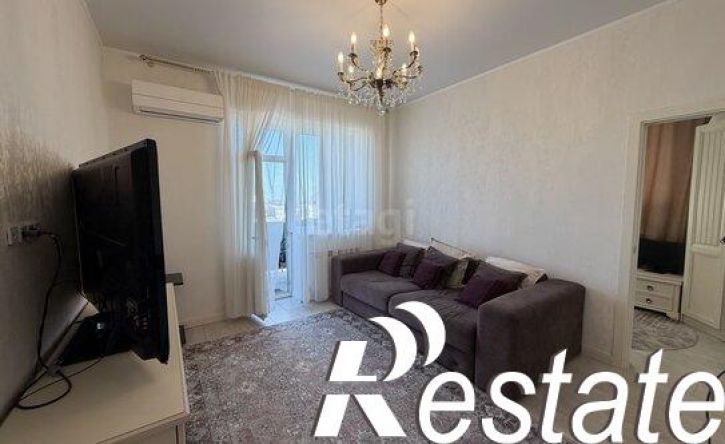 3-комн квартира улица Орджоникидзе, 1Е,  д. 1Е