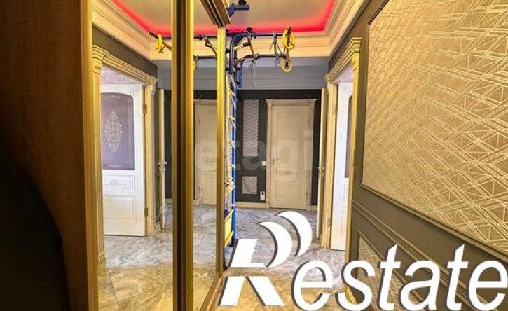 2-комн квартира проспект Акулиничева, 15А,  д. 15А