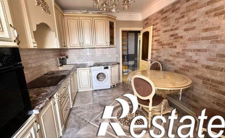 2-комн квартира проспект Акулиничева, 15А,  д. 15А