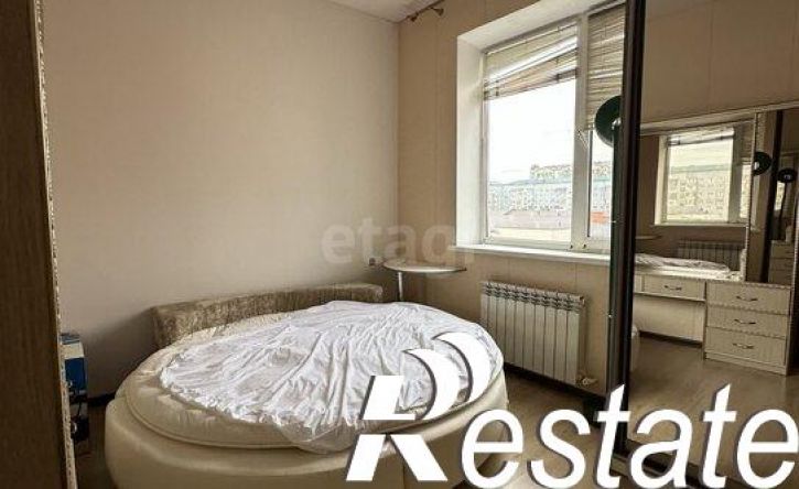 3-комн квартира улица М. Халилова, 32,  д. 32