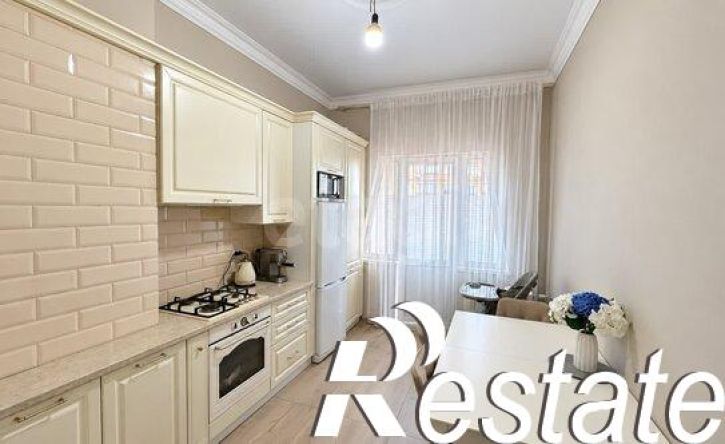 2-комн квартира улица М. Халилова, 48А,  д. 48А